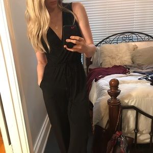 Flash sale✨✨ Gorgeous BCBG jumpsuit!